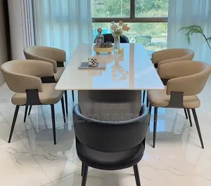 High Quality Marble Dinning Table by 6 Seater