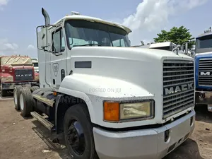 Tokunbo Spring Suspension Ch Mack Ten Tyres Head Truck Superb Engine