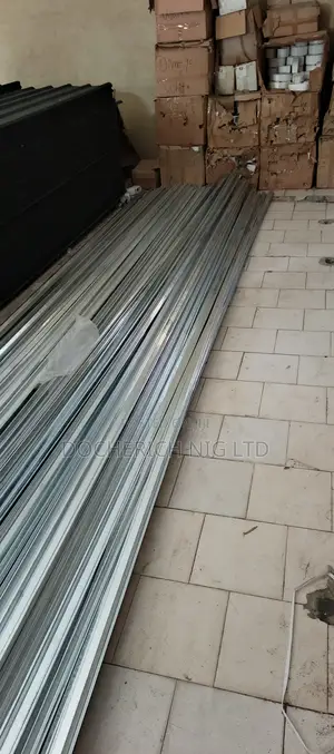 100 Yrs Warranty Ultra Light Galvanized Stainless Steel Trusses