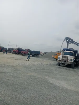 Sentraco Iron Black Chippings and Granite for Building Materials