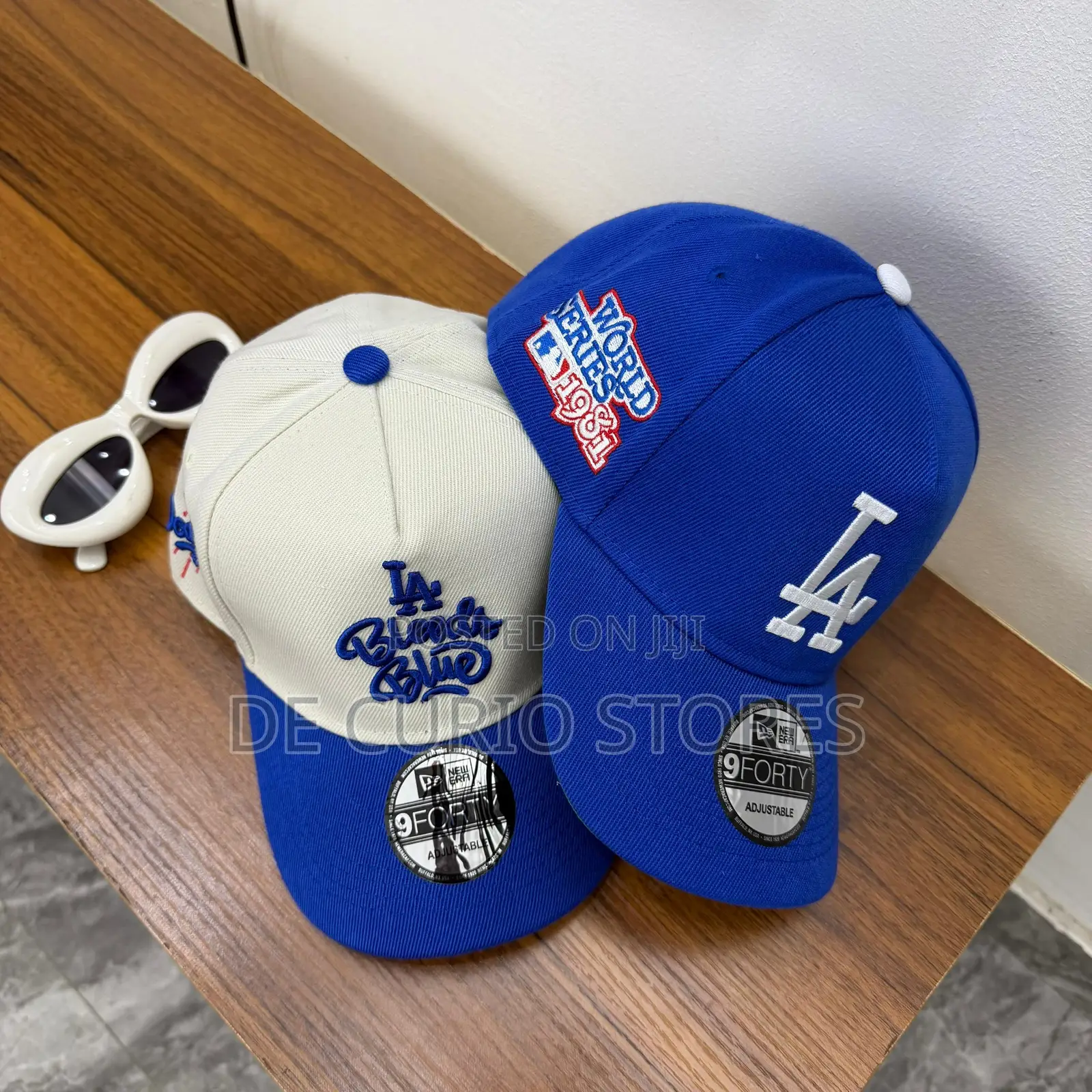 High Quality Adjustable Pre-Curved Base Ball Caps