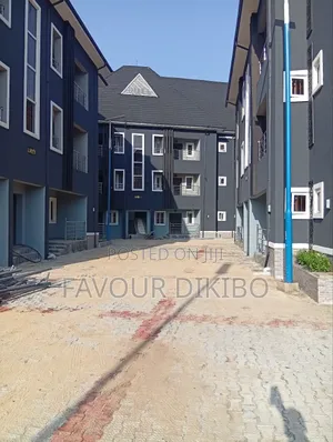 2bdrm Block of Flats in Edina Estate, Trans Amadi for rent