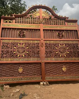 Latest Double Head Versace Gate