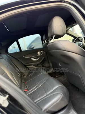 Mercedes-Benz C300 Luxury 4Matic Sedan AWD (2.0L 4cyl 7A) 2016 Black
