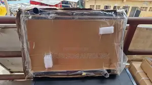 Radiator for Lexus Is250,Gs300,Gs350,Is350,Ls460