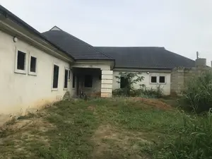18bdrm Bungalow in Camp David Estate, Port-Harcourt for sale