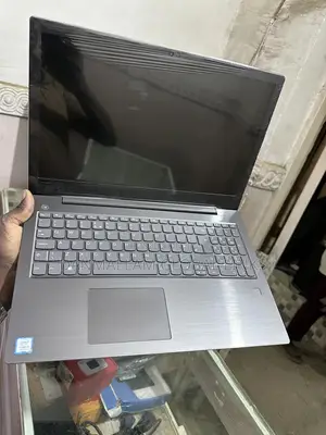 Laptop Lenovo V330 4GB Intel Core i3 HDD 500GB