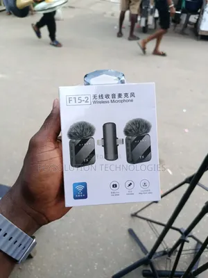 F15-2 Wireless 2 in 1 Type C + iPhone Noise Cancellation Microphone