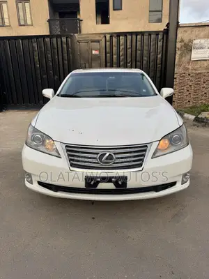 Lexus ES 350 2011 White