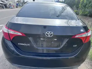 Toyota Corolla LE 4dr Sedan (1.8L 4cyl CVT) 2015 Black