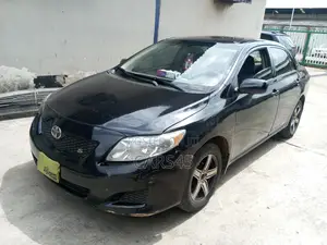 Toyota Corolla 2009 Black