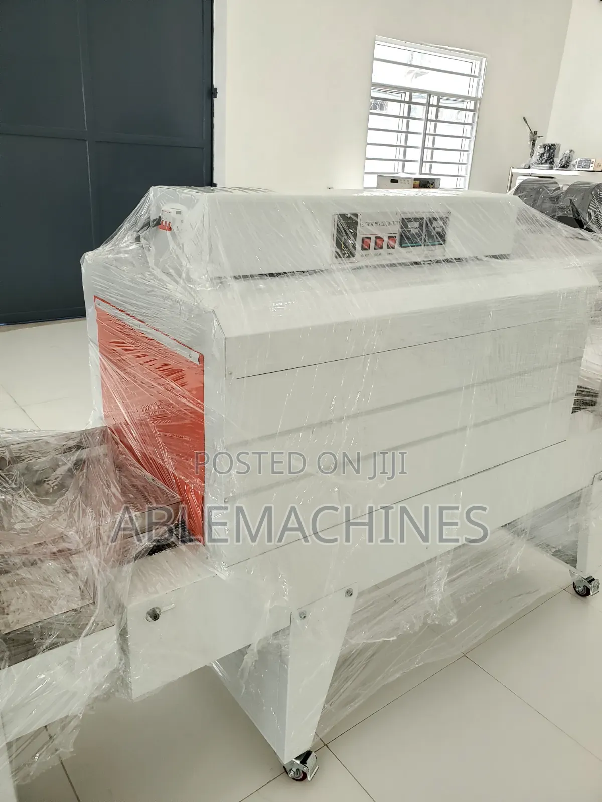 Shrink Wrapping Machine