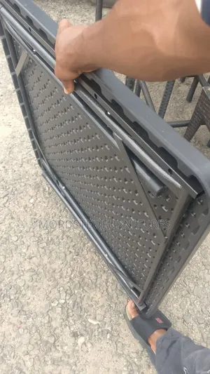 4 Corner Square Folding Table