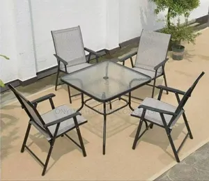 Outdoor Foldable Chairs and Glass Table 001