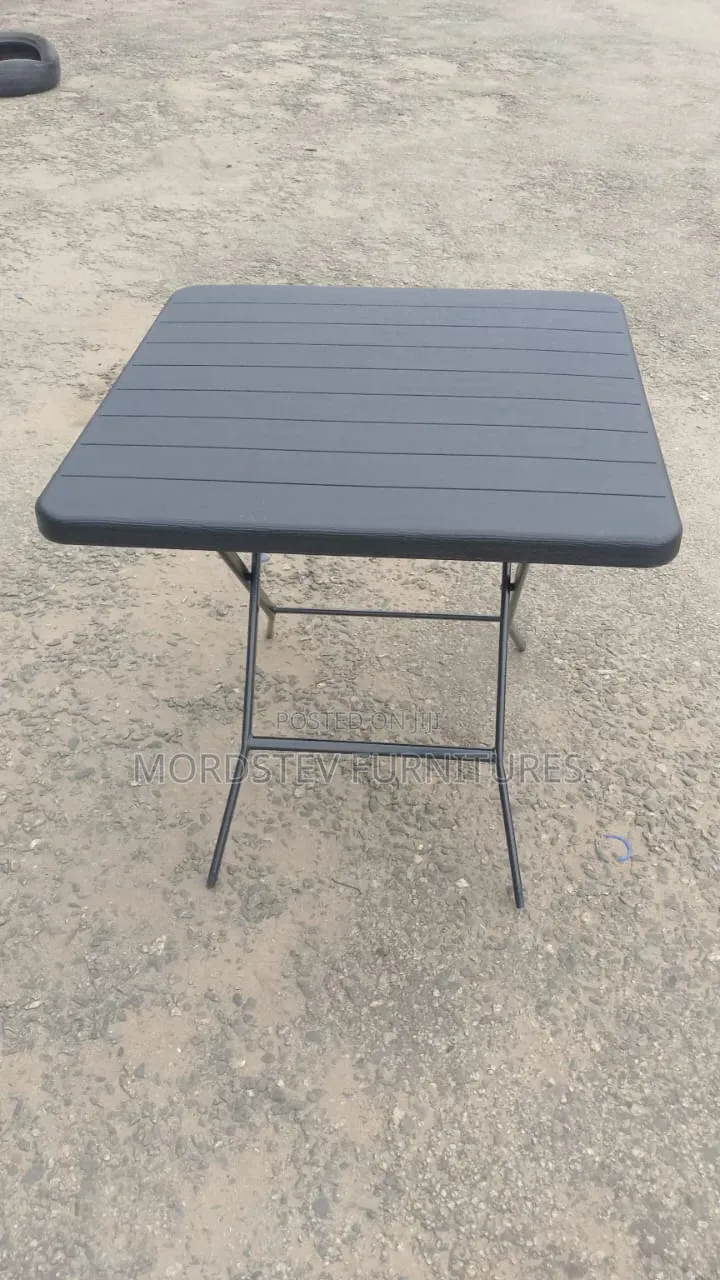 Foreign Folding Square Folding Table