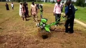 Tiller Machine 7.5 Hp