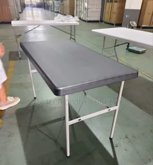 4ft Plastic Foldable Table