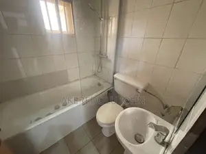 3bdrm Block of Flats in Jabi for rent