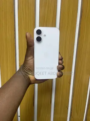 Apple iPhone 16 128 GB White