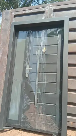 Single Long Door