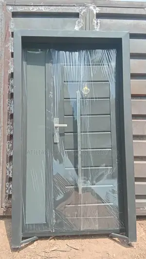 Single Long Door