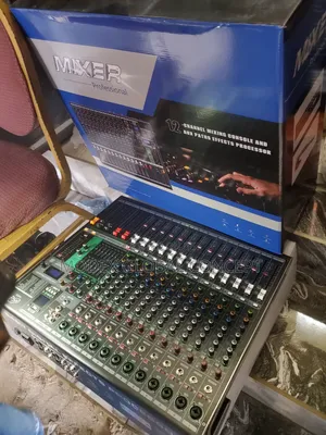 12 Channel Live Mixer