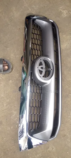 Front Grille for Toyota Hilux 2009