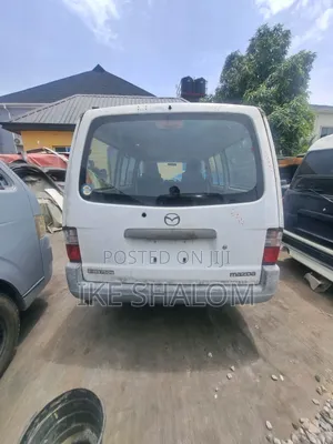 Mazda Bongo 2010