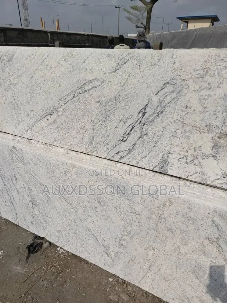 White Champagne Granite Slabs