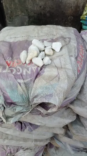 White Stone Chippings