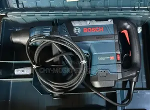 Bosch Sds Max Rotary Hammer Drilling Machine (Gbh-8-45 D)