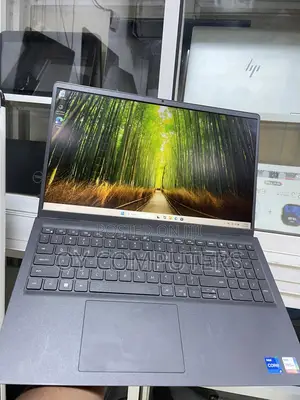 Laptop Dell Inspiron 15 3531 16GB Intel Core i7 SSD 512GB