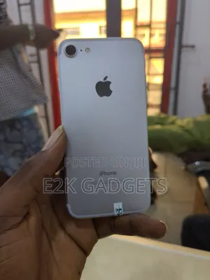 Apple iPhone 7 32 GB Bronze