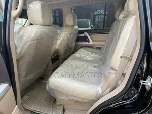 Toyota Land Cruiser 2017 Black
