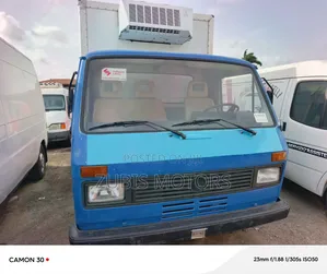 Volkswagen LT 2000 Blue
