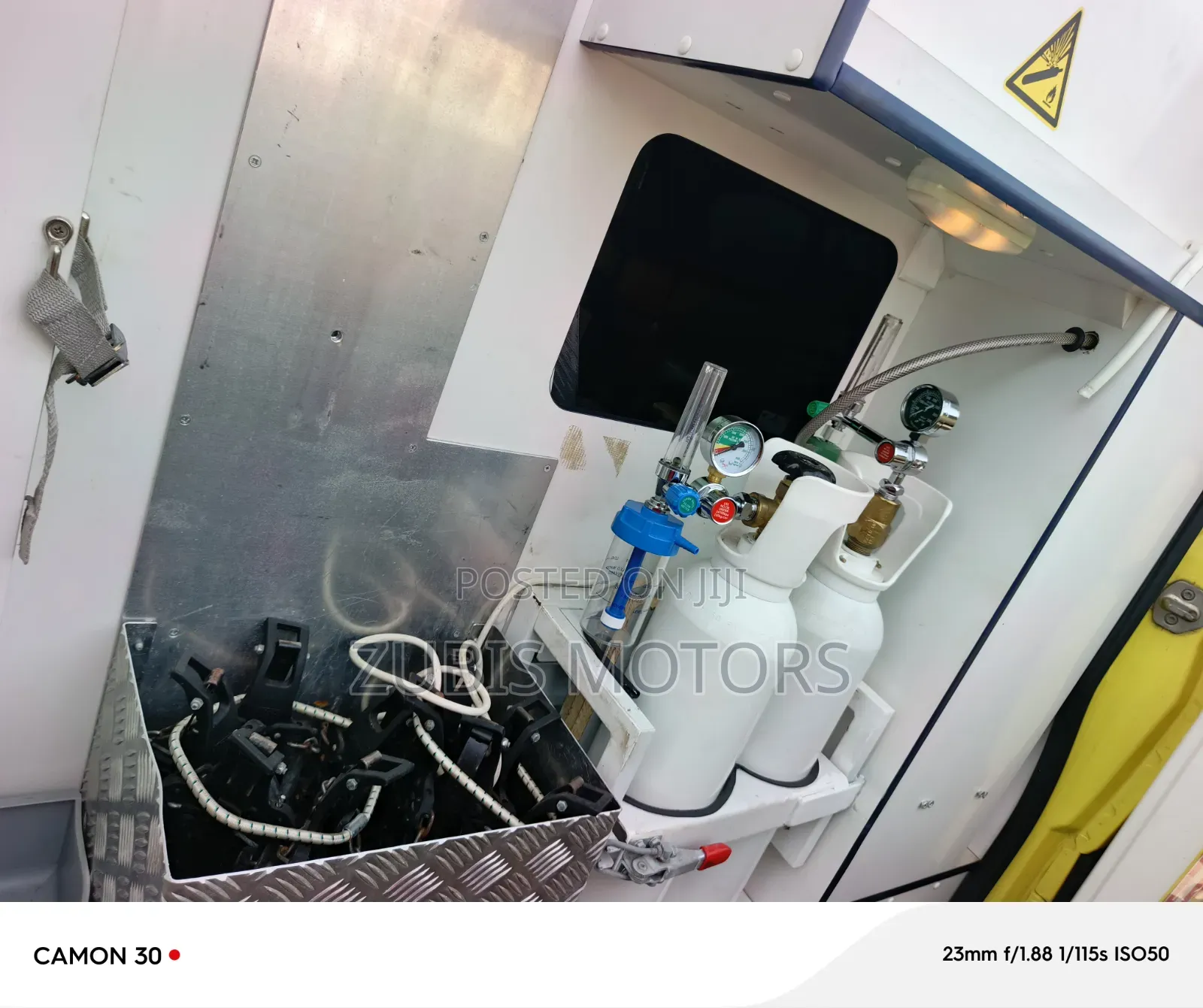 Mercedes-Benz Sprinter 2014 Yellow