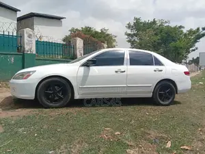Honda Accord 2003 White