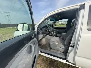 Toyota Tacoma 2008 White