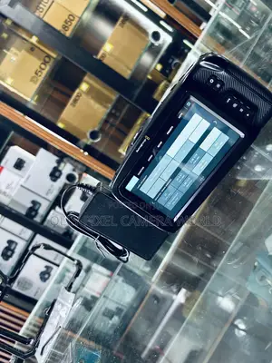  Blackmagic Pocket Cinematic Camera