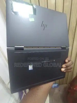 Laptop HP Dragonfly G3 16GB Intel Core i7 SSD 512GB