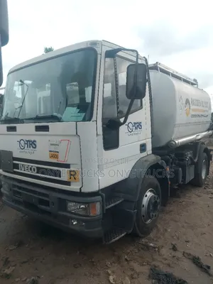Tokunbo  Iveco   Diesel Peddler Truck 2015