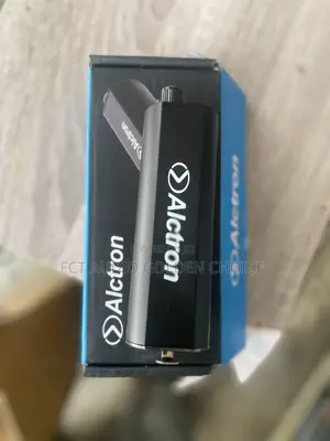 Alctron Headphone Amplifier