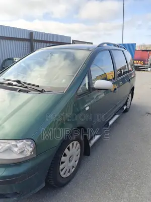 Volkswagen Transporter 2002 Green