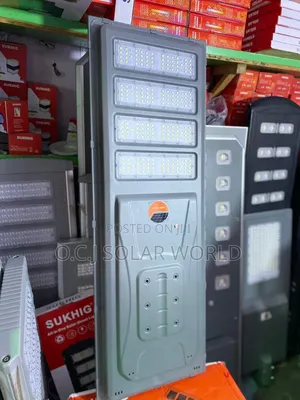 4 Eyes Solar Street Light 200watts