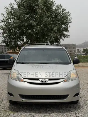 Toyota Sienna 2006 Silver