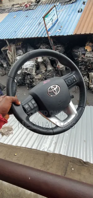 Steering Wheel Toyota Hilux 2018