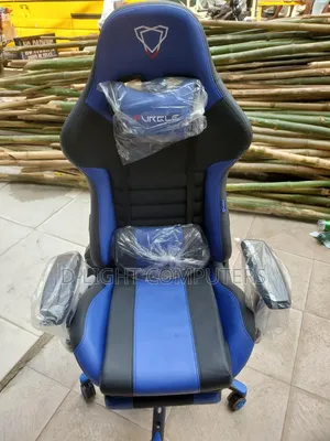 Furgle Pro Executive Gaming Chair With Footrest