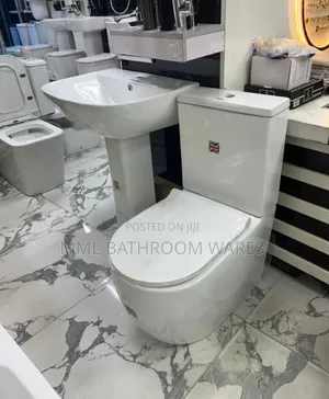 Dual Flush Maxi Size Water Closet