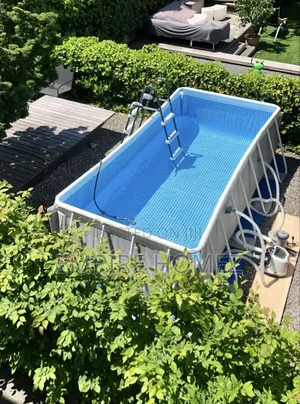 Family Mobile Swimming Pool 13ft by 6ft