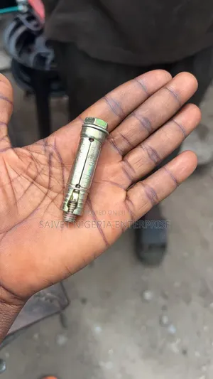 8mm Expansion Bolt